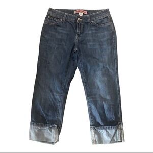 Beautiful Gap Bermuda Jeans Size 6 in Excellent Used Condition Used Cond…